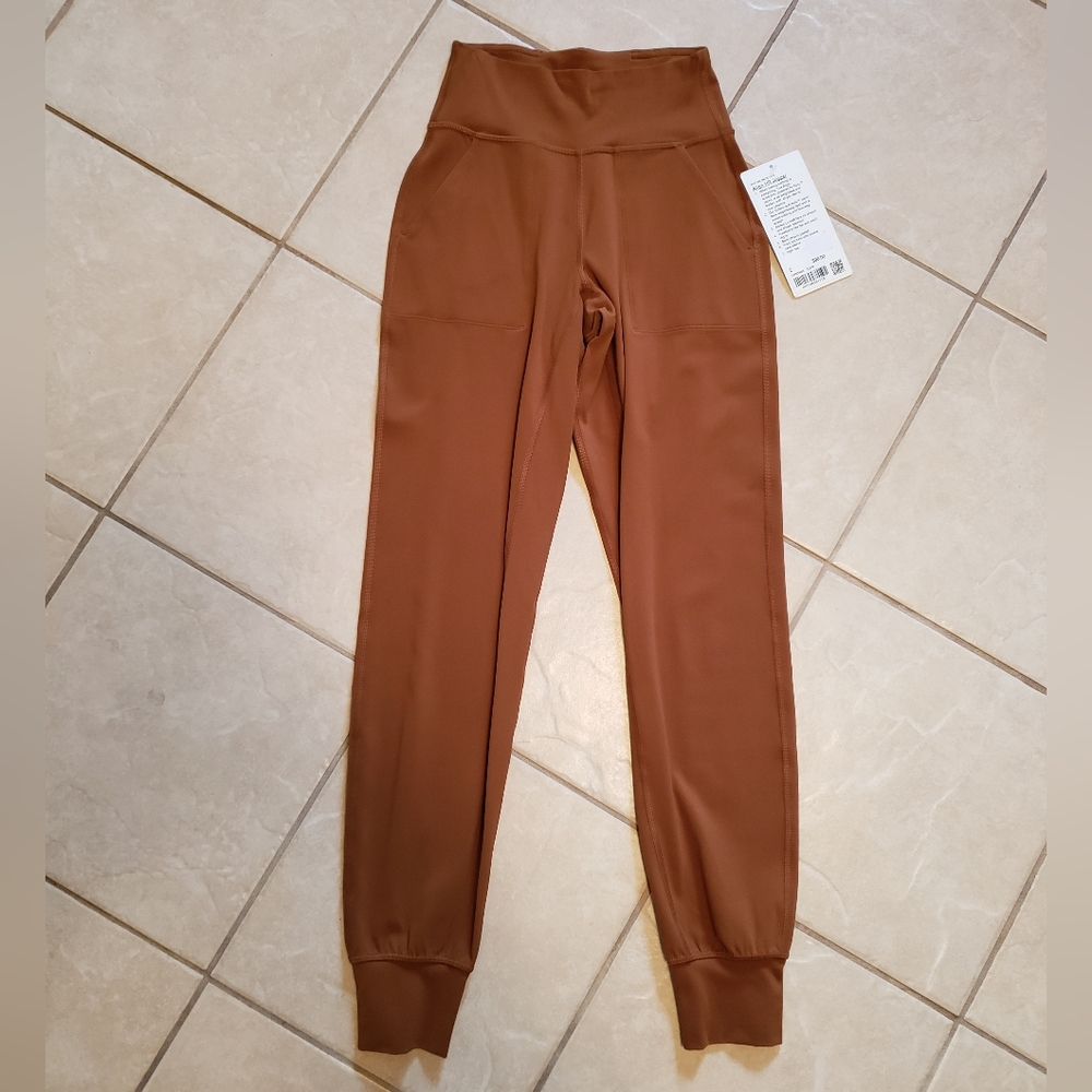 Lululemon Align Jogger 28" - Picture 6 of 12